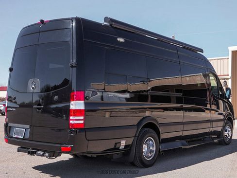 Used 2017 Mercedes-Benz Sprinter 3500 image 8
