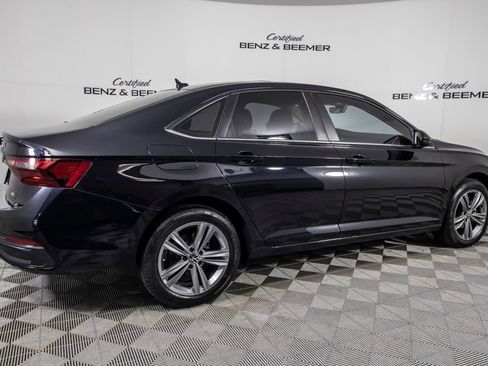 Used 2024 Volkswagen Jetta SE FWD image 16