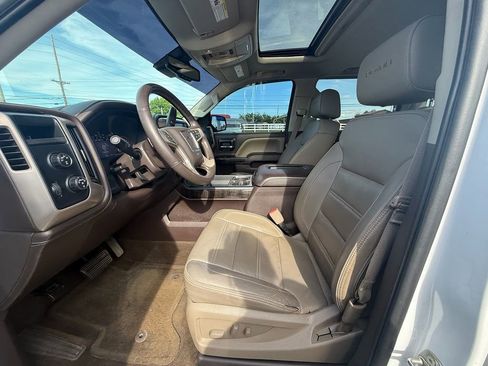 Used 2016 GMC Sierra 1500 Denali w/ Enhanced Driver Alert Package AWD/4WD image 12