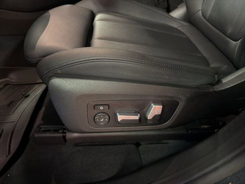 Used 2020 BMW X3 xDrive30e w/ Convenience Package image 15