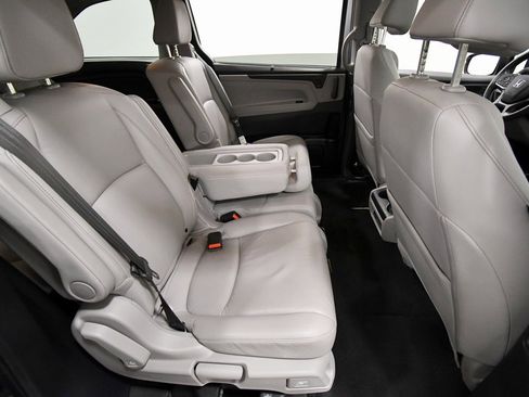 Certified 2023 Honda Odyssey EX-L image 18