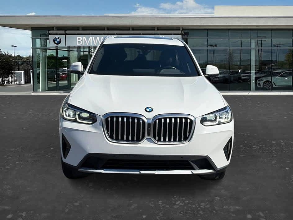 Used 2023 BMW X3 xDrive30i w/ Premium Package w/ZPA AWD/4WD image 2
