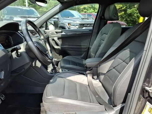 Used 2020 Volkswagen Tiguan SEL Premium R-Line AWD/4WD image 9