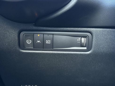 New 2026 Chevrolet Equinox EV LT image 27