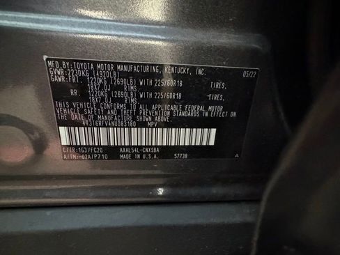 Used 2022 Toyota RAV4 SE image 9