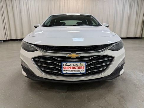 Used 2020 Chevrolet Malibu LT image 12