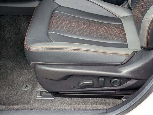 Certified 2025 Subaru Crosstrek 2.5i Limited w/ Crosstrek Mirror Package AWD/4WD image 12