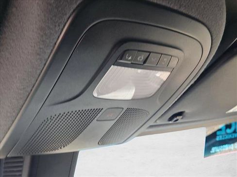 Used 2023 Mercedes-Benz Sprinter 2500 image 20