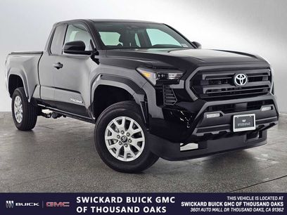 Used 2025 Toyota Tacoma SR5