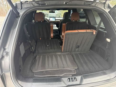 Used 2020 Lincoln Aviator Reserve w/ Equipment Group 202A image 30