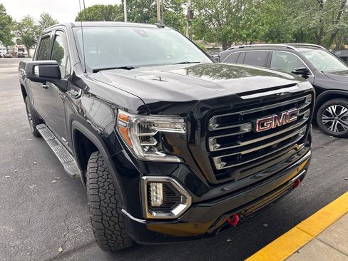 Used 2020 GMC Sierra 1500 AT4 w/ AT4 Premium Package AWD/4WD image 4