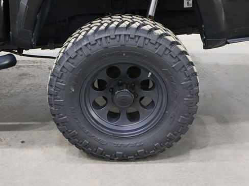 Used 2019 Toyota Tacoma SR5 image 37