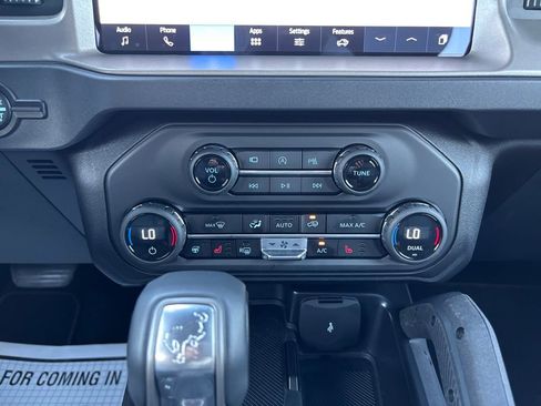 Used 2026 Ford Bronco Outer Banks w/ Sasquatch Package AWD/4WD image 22