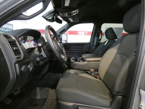 New 2026 RAM 2500 Tradesman AWD/4WD image 11