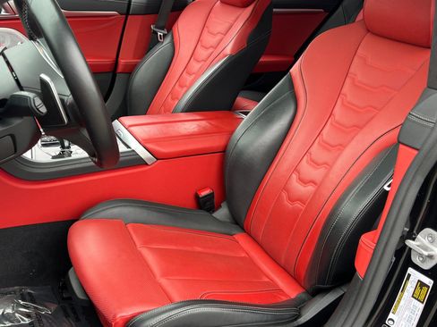 Used 2025 BMW M850i xDrive w/ M Carbon Exterior Package image 4