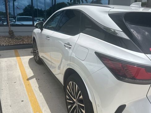 Used 2024 Lexus RX 350 Premium Plus FWD image 5