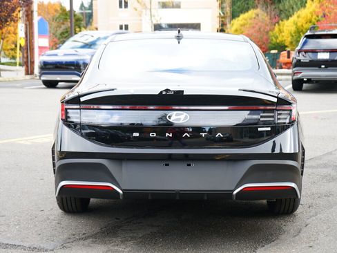 New 2026 Hyundai Sonata Blue image 6
