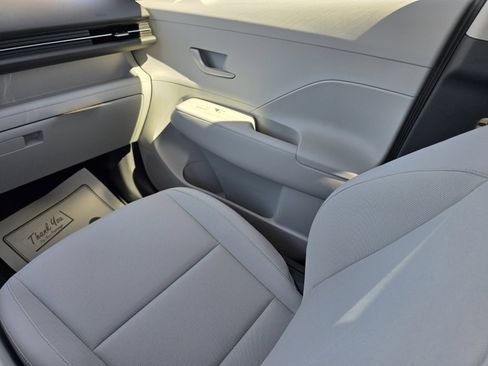 New 2026 Hyundai Kona SE FWD image 18