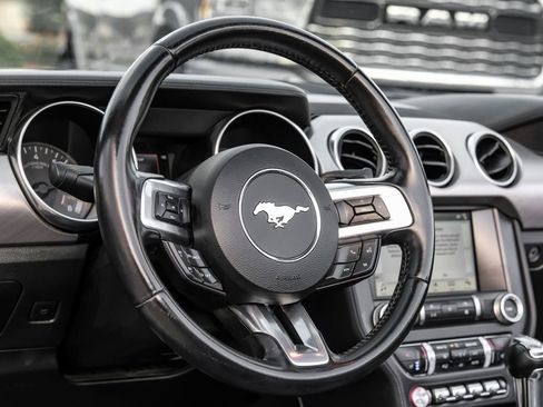 Used 2019 Ford Mustang GT Premium RWD image 15