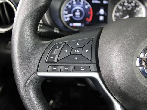 Certified 2019 Nissan Kicks SV FWD image 24