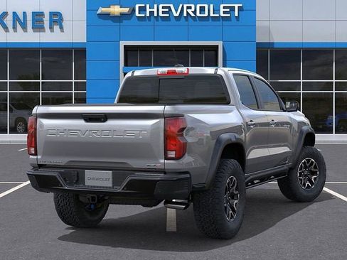 New 2025 Chevrolet Colorado ZR2 w/ Off-Road Front Bumper Package AWD/4WD image 4