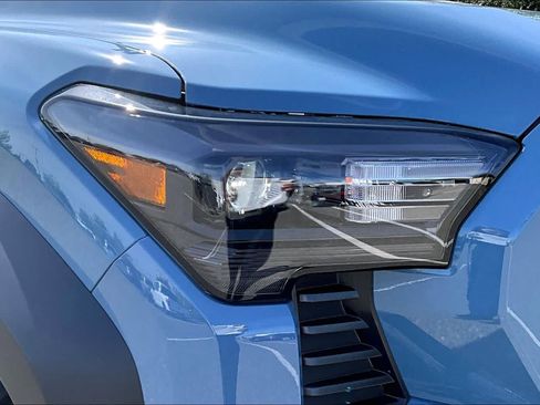 New 2026 Toyota Tacoma TRD Off-Road AWD/4WD image 13
