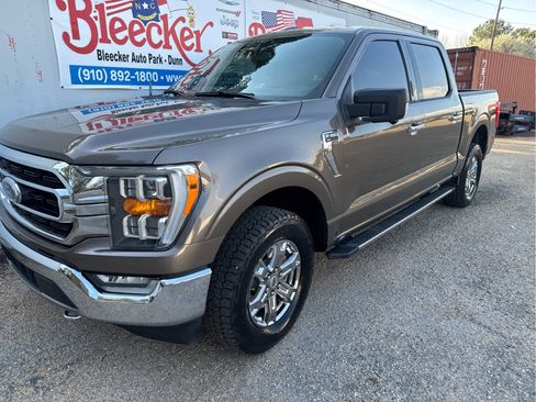 Used 2021 Ford F150 XLT w/ Equipment Group 302A High image 6