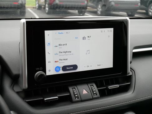 Certified 2025 Toyota RAV4 XLE Premium AWD/4WD image 22