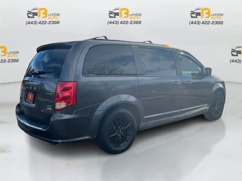 Used 2019 Dodge Grand Caravan GT image 5