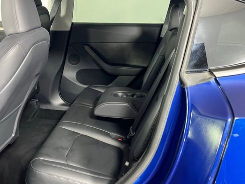 Used 2024 Tesla Model Y Long Range image 24