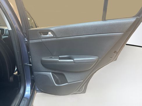 Used 2017 Kia Sportage EX w/ EX Technology Package image 33