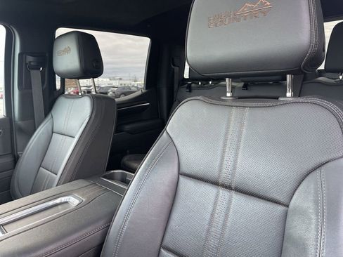 Used 2022 Chevrolet Silverado 1500 High Country w/ High Country Premium Package image 16