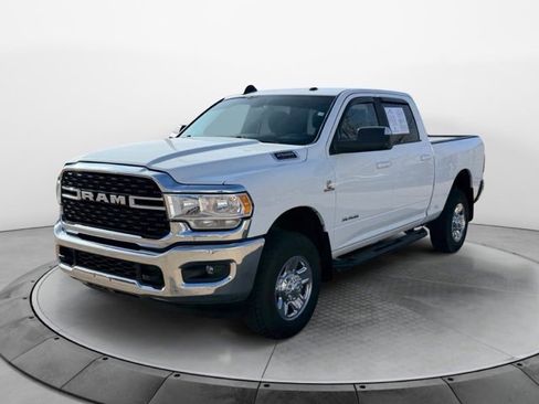 Used 2022 RAM 2500 Big Horn w/ Cold Weather Group image 7