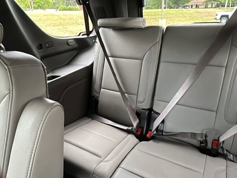 Used 2023 Chevrolet Tahoe Z71 image 15