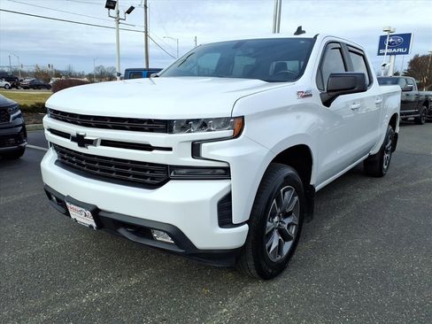 Used 2020 Chevrolet Silverado 1500 RST image 3