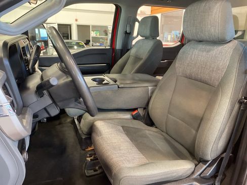 Used 2024 Ford F250 XLT image 11