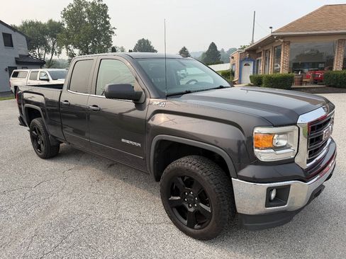 Used 2014 GMC Sierra 1500 SLE w/ SLE Value Package AWD/4WD image 1