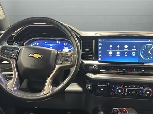 Used 2022 Chevrolet Silverado 1500 High Country image 10