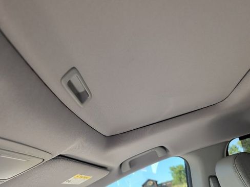 Used 2019 Honda Odyssey EX-L image 17