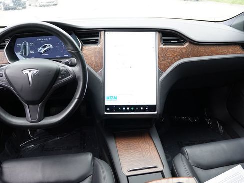 Used 2020 Tesla Model S Long Range Plus AWD/4WD image 19