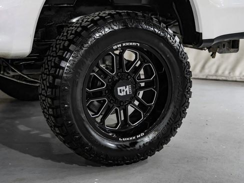 Used 2020 Ford F250 Lariat image 69