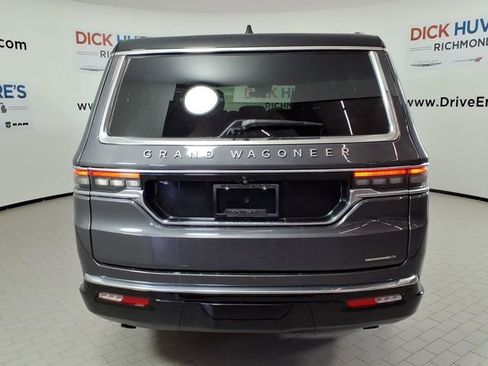 Used 2024 Jeep Grand Wagoneer L Series III AWD/4WD image 5