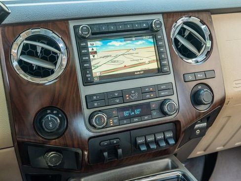 Used 2012 Ford F250 Lariat w/ Lariat Ultimate Pkg AWD/4WD image 26