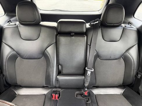 Used 2020 Jeep Cherokee Latitude Plus FWD image 24