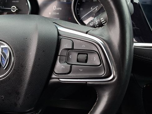 Used 2023 Buick Encore GX Essence image 21