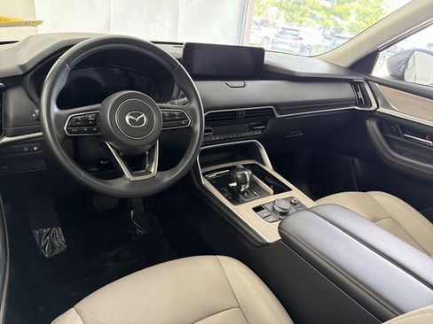 Used 2024 MAZDA CX-90 Plug-In Hybrid w/ Preferred AWD/4WD image 19