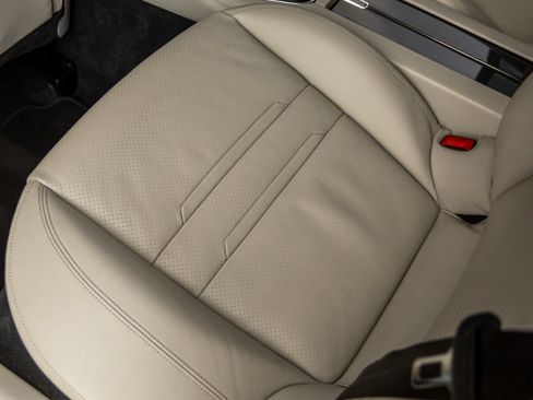 Certified 2017 Porsche Panamera 4S AWD/4WD image 34