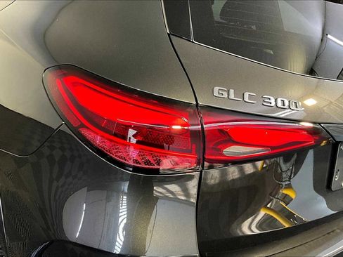 New 2026 Mercedes-Benz GLC 300 4MATIC image 5
