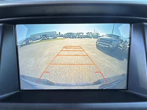 Used 2017 Chevrolet Colorado LT image 31