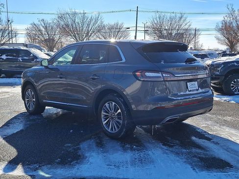 Used 2022 Lincoln Nautilus Reserve image 7